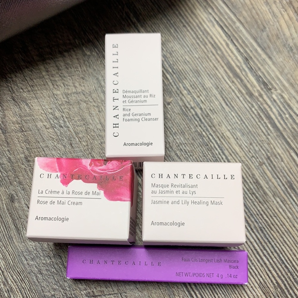 Chantecaille - Picture 2 of 3